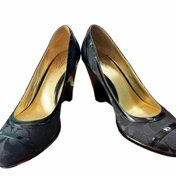 New Coach Kerryann Signature Black Patent Leather Wedge Pumps 🖤❣ - Picture 2 of 7